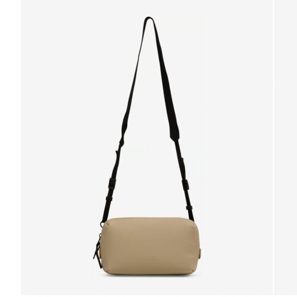 Ucon Acrobatics Ando Medium Lotus Series Bag 1.5L - Picture 1 of 4